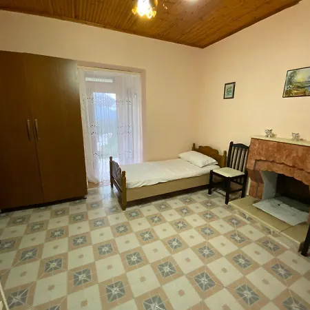 Guesthousetocaj Alojamento de Acomodação e Pequeno-almoço *